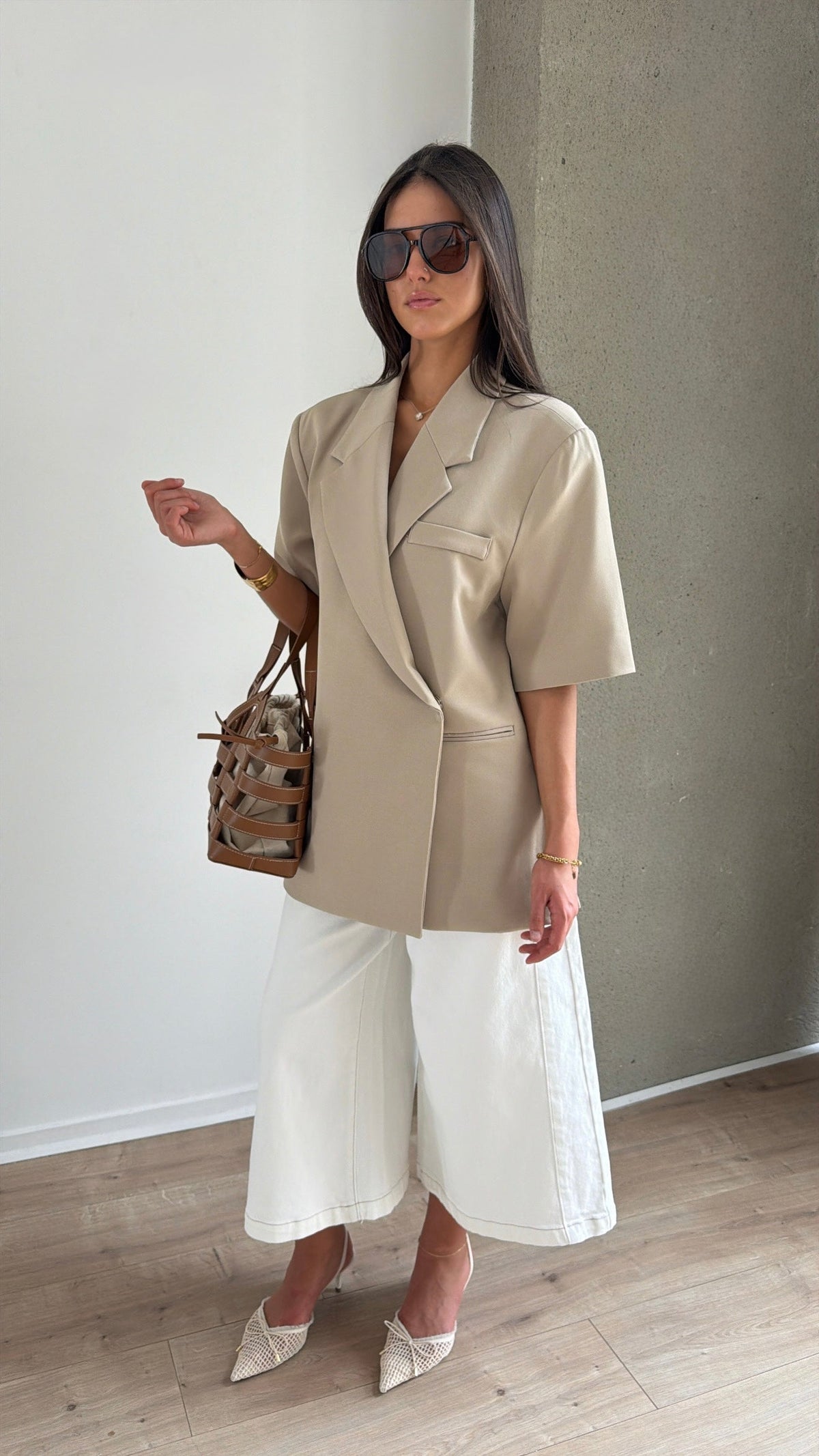 Blazer sans manches oversize [beige]