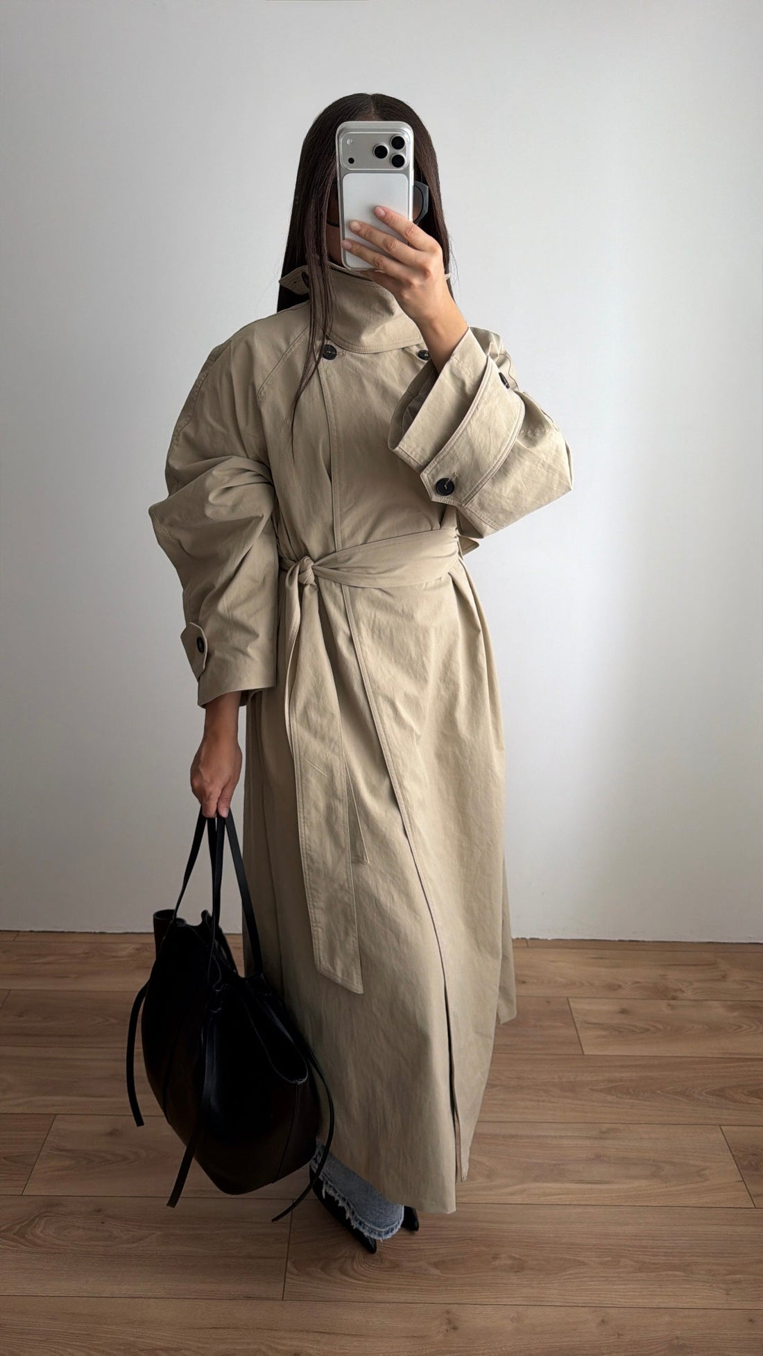 Long trench loose à col montant [beige]