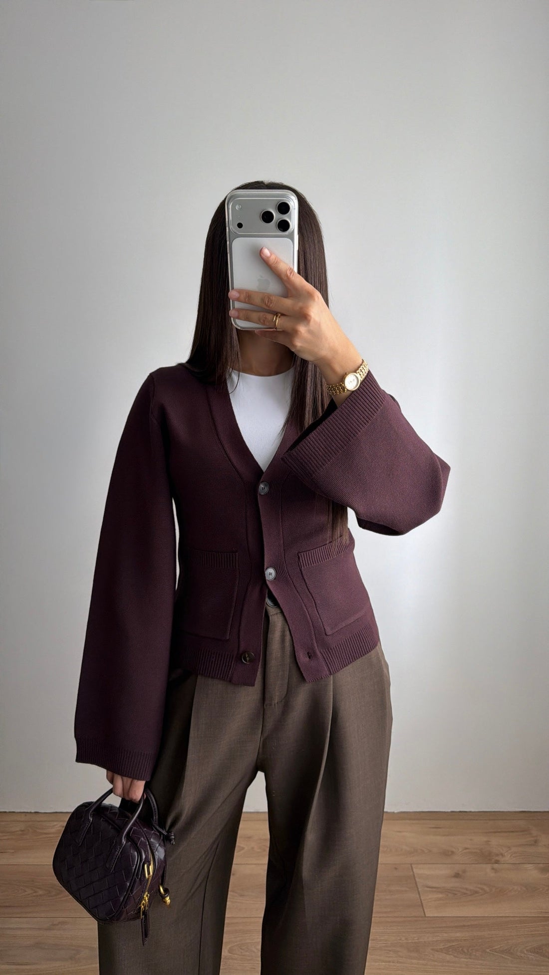 Cardigan cintrée en maille douce [BORDEAUX FONCÉ]