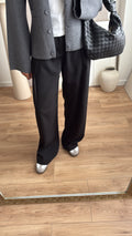Pantalon coupe loose fit [noir]