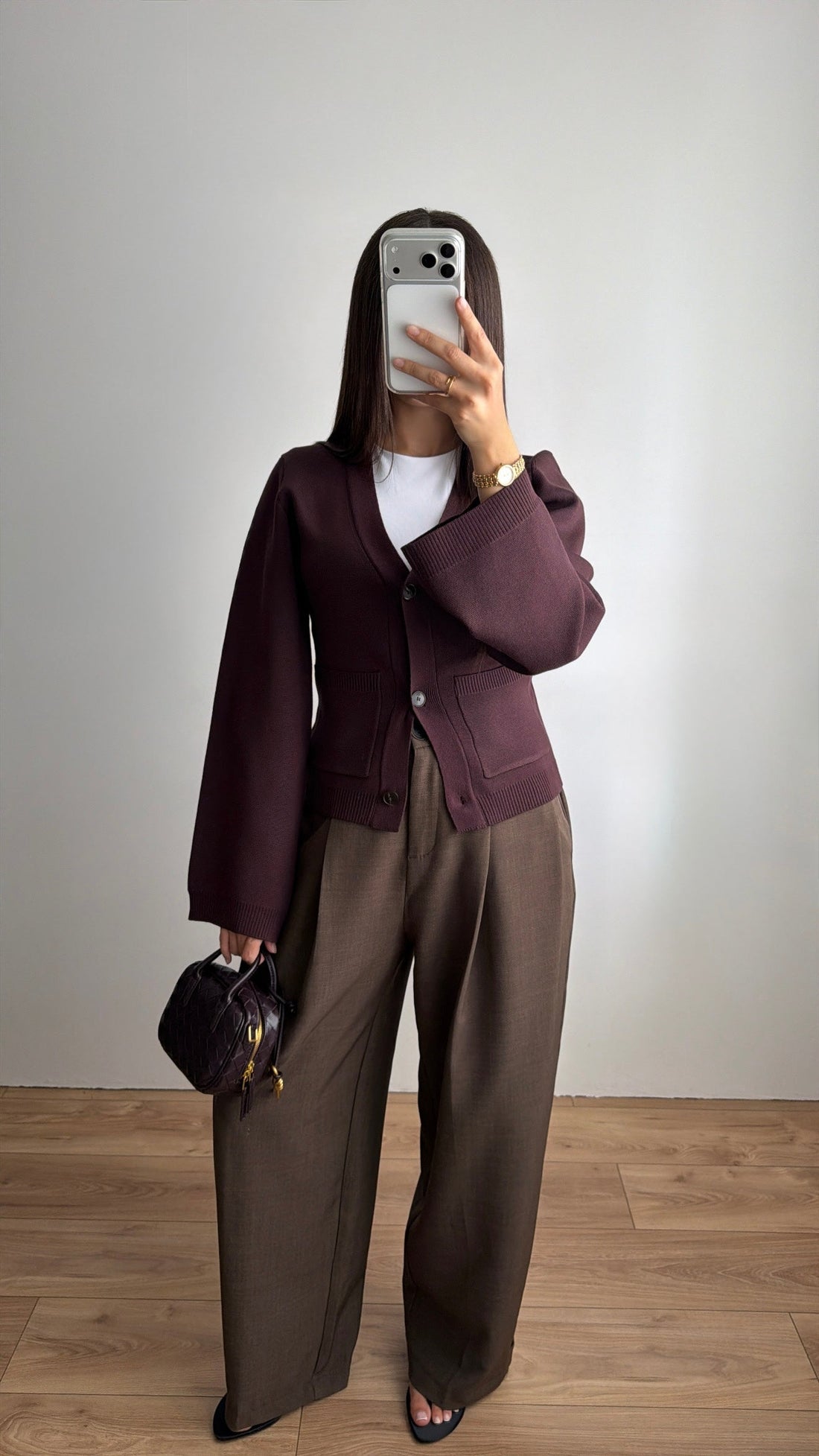 Cardigan cintrée en maille douce [BORDEAUX FONCÉ]