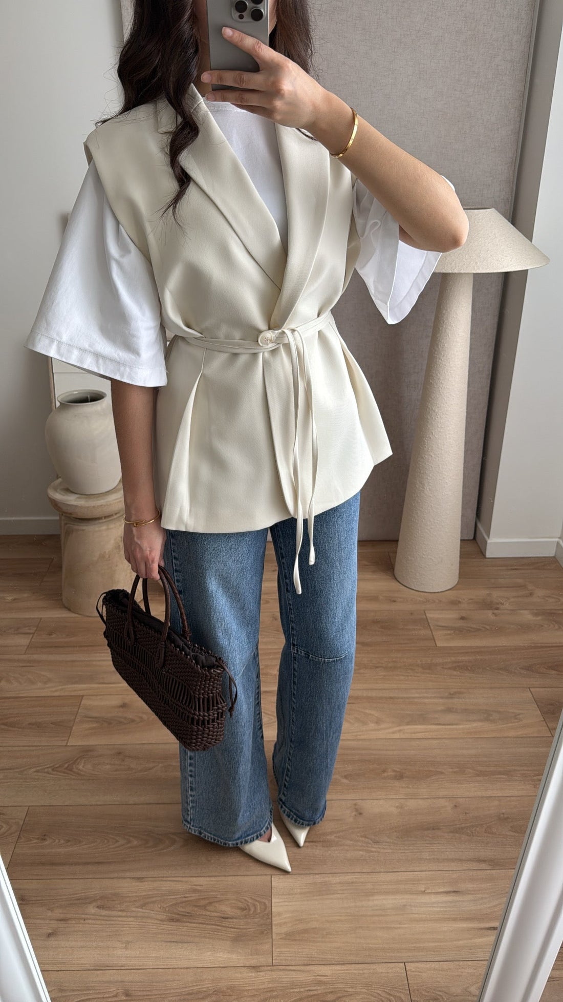 Blazer sans manches cintré [ écru ]