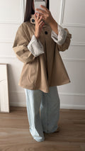 Trench-coat loose à intérieur rayé [beige]